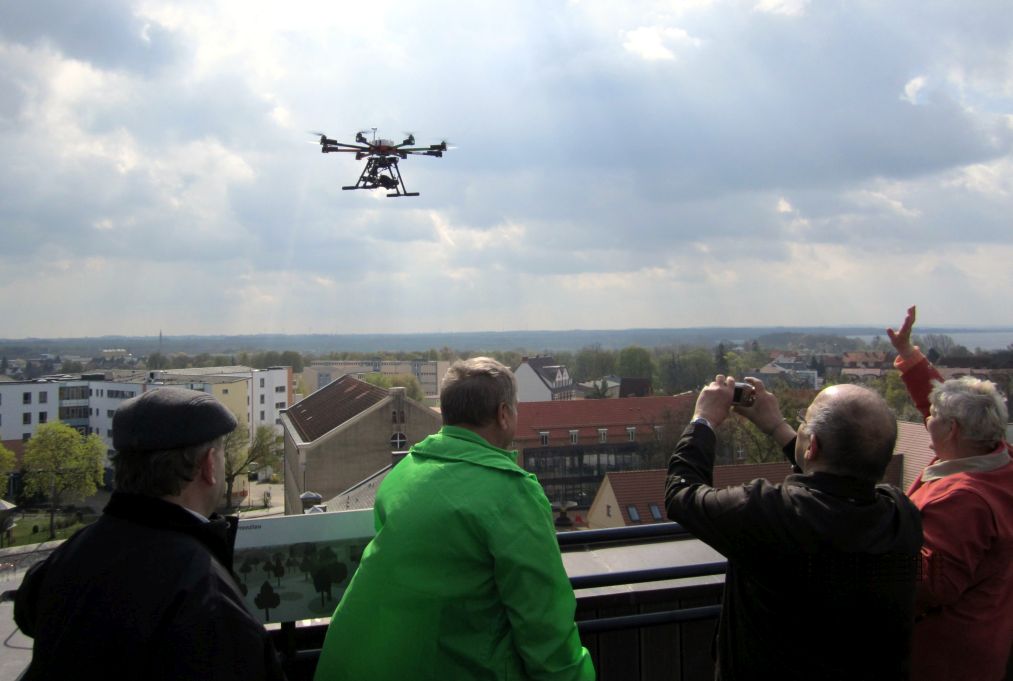 Drone+Besucher_klein